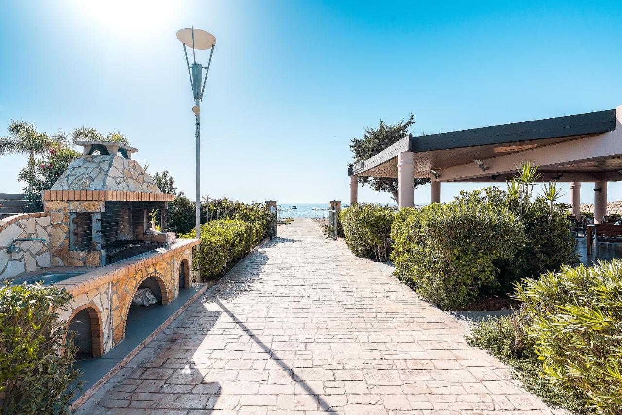 Amaryllis Beach Front House Rhodes City Екстериор снимка